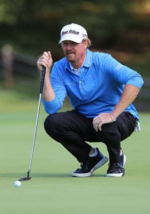 RICHMOND, VA - OCTOBER 21: Tim Petrovic surveys the slope of the 17th green during the second round of the Dominion Energy Charity Classic on October 21, 2023, at The Country Club of Virginia played on the James River Course in Richmond, VA. (Photo by Lee Coleman Icon Sportswire) GOLF: OCT 21 PGA, Golf Herren Tour Champions Dominion Energy Charity Classic EDITORIAL USE ONLY Icon1552310210522
