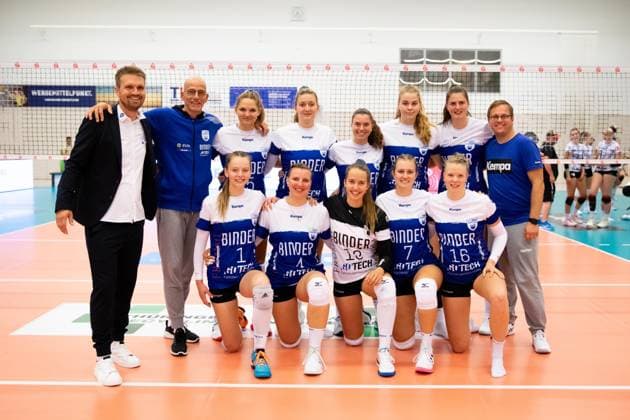 2 Bundesliga Women Pro Schwarz Weiss Erfurt vs Binder Blaubaeren TSV Flacht Erfurt 21 10 2023 team photo Binder Blaubaeren TSV Flacht 2 Bundesliga Women Pro Schwarz Weiss Erfurt vs Binder Blaubaeren TSV Flacht Riethsporthalle Erfurt 21 10 2023 Copyright: xBEAUTIFULxSPORTS Duehringx