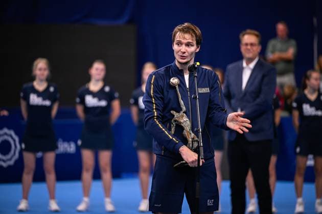 Kazach Alexander Bublik celebrates with the trophy after winning the singles final match between Bublik and Fils, at the European Open Tennis ATP, Tennis Herren tournament, in Antwerp, Sunday 22 October 2023. LAURIExDIEFFEMBACQ  x78290143x
