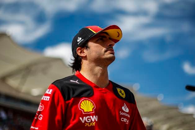SAINZ Carlos (spa), Scuderia Ferrari SF-23, portrait during the 2023 Formula 1 Lenovo United States Grand Prix, 18th round of the 2023 Formula One World Championship, WM, Weltmeisterschaft from October 20 to 22, 2023 on the Circuit of The Americas, in Austin, USA - F1 - US GRAND PRIX 2023 - RACE DPPI Panoramic  00123041__R3_2567