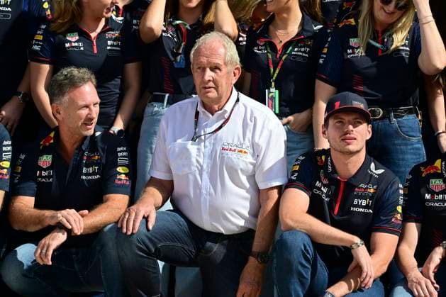 MARKO Helmut (aut), Drivers™ Manager of Red Bull Racing, portrait HORNER Christian (gbr), Team Principal of Red Bull Racing, portrait VERSTAPPEN Max (ned), Red Bull Racing RB19, portrait during the 2023 Formula 1 Lenovo United States Grand Prix, 18th round of the 2023 Formula One World Championship, WM, Weltmeisterschaft from October 20 to 22, 2023 on the Circuit of The Americas, in Austin, USA - F1 - US GRAND PRIX 2023 - RACE DPPI Panoramic 00123041_221023-COTA-4001-PVE