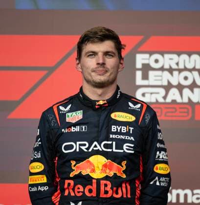 October 22, 2023, Austin, Texas, USA: Dutch driver MAX VERSTAPPEN (Red Bull Racing) on the podium after his 50th F1 victory in the Formula One United States Grand Prix at Circuit of the Americas. Austin USA - ZUMAm147 20231022_zap_m147_013 Copyright: xHossxMcBainx