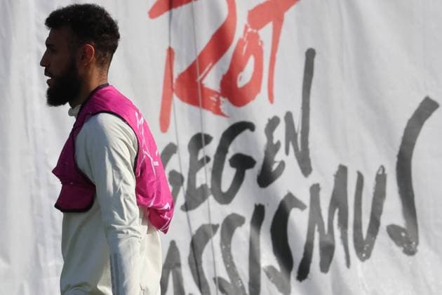 40 Noussair Mazraoui, slogan, portrait, portrait, football final training of FC Bayern Muenchen before UEFA Champions League match against Galatasaray Istanbul 23 10 2023 training ground, Saebenerstr PHOTO Mladen Lackovic LakoPress
