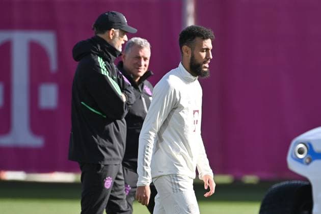 Noussair Mazraoui Bayern Muenchen , hi coach Thomas TUCHEL Bayern Muenchen final training FC Bayern before the CL match against Galatasaray Istanbul on 23 10 2023,