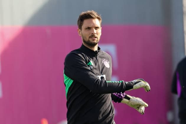 Sven Ulreich FC Bayern Muenchen, 26 , final training FC Bayern Muenchen, football, season 23 24, 23 10 2023, final training FC Bayern Muenchen, football, season 23 24, 23 10 2023 Munich. Copyright: xEibner-Pressefoto JennixMaulx EP_JML