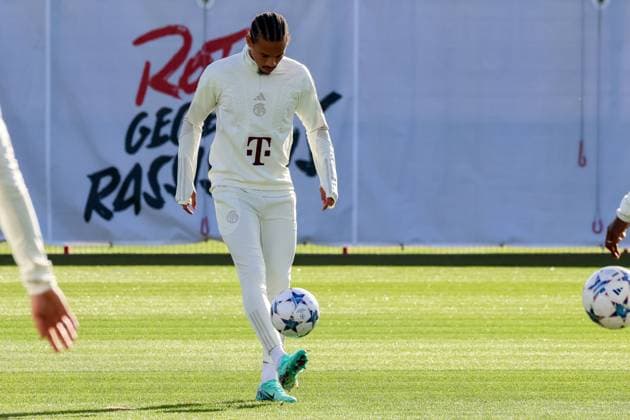 Leroy Sane FC Bayern Muenchen, 10 with ball, final training FC Bayern Muenchen, football, season 23 24, 23 10 2023, final training FC Bayern Muenchen, football, season 23 24, 23 10 2023 Muenchen Copyright: xEibner-Pressefoto JennixMaulx EP_JML