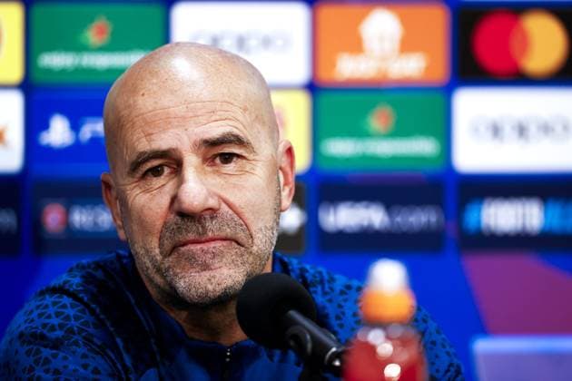 LENS - PSV Eindhoven coach Peter Bosz during the MD-1 press conference, PK, Pressekonferenz prior to the UEFA Champions League group B match against RC Lens at the Stade Bollaert-Delelis on October 23, 2023 in Lens, France. ANP MAURICE VAN STEEN UEFA Champions League MD-1 2023 2024 xVIxANPxSportx xxANPxIVx 481915088 originalFilename: 481915088.jpg