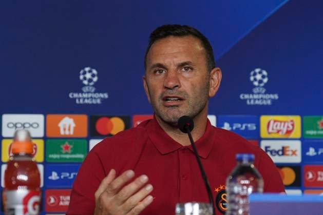 Coach Okan Buruk of Galatasaray during the press conference, PK, Pressekonferenz the day before the UEFA Champions League match between Galatasaray and Bayern Munich on October 24 , 2023 at Rams Park October 23 , 2023 in Istanbul, Turkey. ( Photo by Seskimphoto ) 