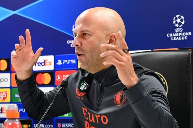 ROTTERDAM - Coach of Feyenoord Arne Slot during the MD-1 press conference, PK, Pressekonferenz prior to the UEFA Champions League match against SS Lazio Roma at Feyenoord Stadion de Kuip on October 24, 2023 in Rotterdam, Netherlands. ANP OLAF KRAAK UEFA Champions League 2023 24 2023 2024 xVIxANPxSportx xxANPxIVx 481988215 originalFilename: 481988215.jpg