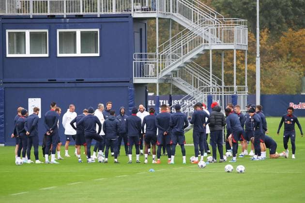 RB Leipzig training Championsleague Leipzig, 24 10 2023, training center at Cottaweg, season 2023 2024, UEFA Champions League , RB Leipzig final training before the match against Red Star Belgrade , In the picture players and coaching team RB Leipzig ,