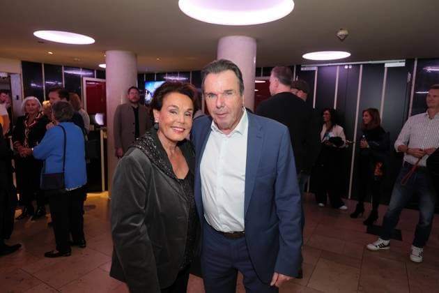 Premiere Daum triumphs scandals, 24 10 2023, Heribert Bruchhagen with wife Angelika, picture