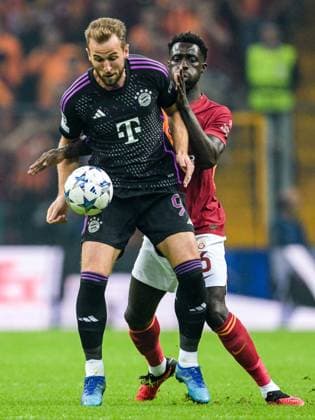 ISTANBUL - (l-r) Harry Kane of FC Bayern Munich, Davidson Sanchez of Galatasaray during the UEFA Champions League Group A match between Galatasaray and FC Bayern Munich at the Rams Global Stadium on October 24 in Istanbul, Turkey. ANP Hollandse Hoogte UEFA Champions League 2023 24 2023 2024 xVIxANPxSportx xGerritxvanxKeulenxIVx 482000557 originalFilename: 482000557.jpg