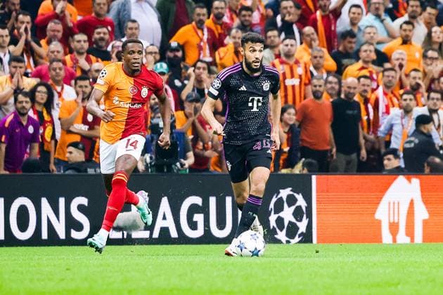 Noussair Mazraoui Muenchen 40 , Galatasaray Istanbul vs FC Bayern Muenchen, Football, Champions League, Group Stage, Season 2023 24, Matchday 3, 24 10 2023 Galatasaray Istanbul vs FC Bayern Muenchen, Football, Champions League, Group Stage, Season 2023 24, Matchday 3, 24 10 2023, Copyright: xEibner-Pressefoto JoergxNiebergax EP_EER