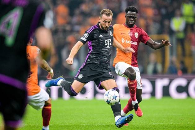 ISTANBUL - (l-r) Harry Kane of FC Bayern Munich, Davidson Sanchez of Galatasaray during the UEFA Champions League Group A match between Galatasaray and FC Bayern Munich at the Rams Global Stadium on October 24 in Istanbul, Turkey. ANP Hollandse Hoogte UEFA Champions League 2023 24 2023 2024 xVIxANPxSportx xGerritxvanxKeulenxIVx 482002107 originalFilename: 482002107.jpg