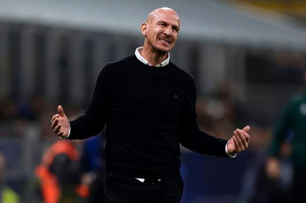 FC Internazionale v RB Salzburg - UEFA Champions League Gerhard Struber, head coach of RB Salzburg, reacts during the UEFA Champions League football match between FC Internazionale and RB Salzburg. Milan Italy Copyright: xNicolòxCampox