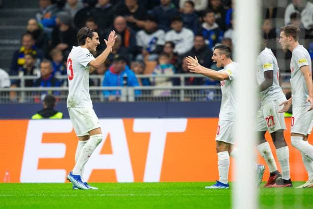 SOCCER - UEFA CL, Inter vs RBS MILAN,ITALY,24.OCT.23 - SOCCER - UEFA Champions League, group stage, FC Internazionale Milano vs Red Bull Salzburg. Image shows the rejoicing of Roko Simic and Oscar Gloukh (RBS).  GEPAxpictures xGintarexKarpaviciute