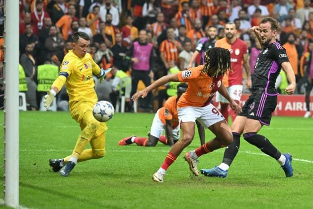 Istanbul, Rams Park, 24 10 23, GER, Men, UEFA Champions League, Season 2023 2024, Galatasaray Istanbul FC Bayern Muenchen Bild Harry KANE Muenchen macht das Tor zum 1 2 Only for editorial use UEFA regulations prohibit any use of photographs as image sequences and or quasi video Tuerkei