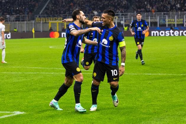 FC Internazionale v FC Salzburg: Group D - UEFA Champions League 2023 24 Hakan Calhanoglu celebrates after scoring a goal during the UEFA Champions League football match between FC Internazionale and FC Salzburg at Giuseppe Meazza Stadium in Milano, Italy, on October 24 2023 Milan Italy Italy  Copyright: xMairoxCinquettix originalFilename:cinquetti-fcintern231024_npRsY.jpg