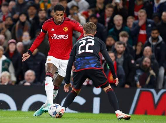 Manchester United, ManU v F.C. Copenhagen: Group A - UEFA Champions League 2023 24 Marcus Rashford of Manchester United and Peter Ankersen of FC Copenhagen in action during the UEFA Champions League match between Manchester United and F.C. Copenhagen at Old Trafford on October 24, 2023 in Manchester, England. Manchester Old Trafford England United Kingdom Copyright: xRichardxSellers Sportsphoto APLx 13958403