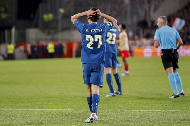LENS - 24-10-2023, Stade Bollaert-Delelis. Football, Champions League, season 2023-2024. Lens - PSV. Hirving Lozano of PSV after a shot on the post Lens - PSV  x22883202x Copyright: