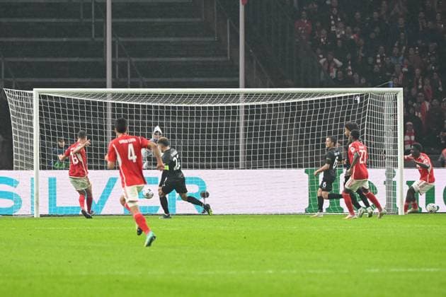 Football, Men, 2023 2024 season, UEFA Champions League Group C, Matchday 3 , 1 FC Union Berlin SSC Napoli, v l Janik Haberer 1 FC Union Berlin scored the goal to 1 0 was disallowed for offside, 24 10 2023, Copyright: xMatthiasxKochx