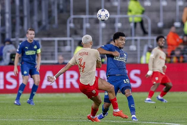 LENS - 24-10-2023, Stade Bollaert-Delelis. Football, Champions League, season 2023-2024. Lens - PSV. Facundo Medina of RC Lens and Malik Tillman of PSV Lens - PSV  x22883243x Copyright: