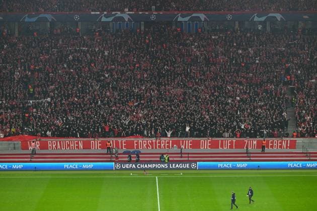 Football, men, season 2023 2024, UEFA Champions League Group C, Matchday 3 , 1 FC Union Berlin SSC Napoli, v l The fans of 1 FC Union Berlin with a banner We need the old Försterei, like the air to live , 24 10 2023, Copyright: xMatthiasxKochx