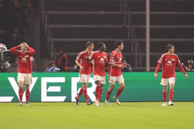 24 10 2023, xtgx, football, UEFA Champions League, 1 FC Union Berlin SSC Napoli emspor, v l Berlin could not cheer after offside goal DFL DFB REGULATES PROHIBIT ANY USE OF PHOTOGRAPHS as IMAGE SEQUENCES and or QUASI VIDEO Olympiastadion