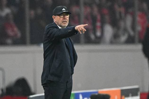 Football, Men, 2023 2024 season, UEFA Champions League Group C, Matchday 3 , 1 FC Union Berlin SSC Napoli, v l coach Urs Fischer 1 FC Union Berlin gestures, 24 10 2023, Copyright: xMatthiasxKochx