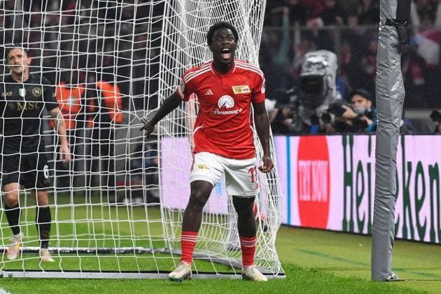 Football, Men, 2023 2024 season, UEFA Champions League Group C, Matchday 3 , 1 FC Union Berlin SSC Napoli, v l David Datro Fofana 1 FC Union Berlin disappointed, dejected, dissatisfied, 24 10 2023, Copyright: xMatthiasxKochx