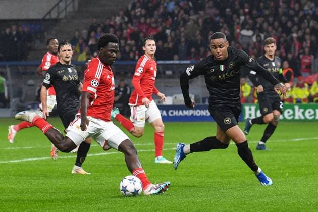 Football, Men, Season 2023 2024, UEFA Champions League Group C, Matchday 3 , 1 FC Union Berlin SSC Napoli, v l David Datro Fofana 1 FC Union Berlin and Natan SSC Napoli in duel, 24 10 2023, Copyright: xMatthiasxKochx