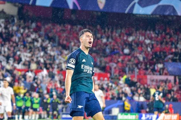 UEFA Champions League Sevilla v Arsenal Gabriel Martinelli celebrate his goal during the UEFA Champions League match Sevilla vs Arsenal at Ramon Sanchez-Pizjuan Stadium, Saville, Spain, 24th October 2023 (Photo by Samuel Carreno News Images) Copyright: xSamuelxCarreno NewsxImagesx