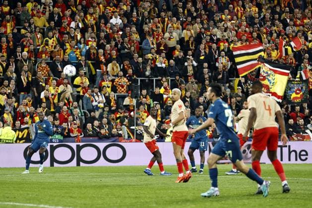 LENS - Johan Bakayoko of PSV Eindhoven scores the 0-1 during the UEFA Champions League group B match between RC Lens and PSV Eindhoven at the Stade Bollaert-Delelis on October 24, 2023 in Lens, France. ANP MAURICE VAN STEEN UEFA Champions League 2023 24 2023 2024 xVIxANPxSportx xxANPxIVx 482019204 originalFilename: 482019204.jpg