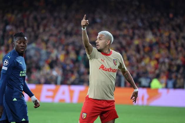 Facundo MEDINA (RC Lens) lors du match de l UEFA Champions League entre le RC Lens et le PSV Eindhoven, stade Bollaert-Delelis, le 24 octobre 2023 FOOTBALL : RC LENS vs PSV EINDHOVEN - UEFA LIGUE DES CHAMPIONS - 24 10 2023 LaurentSanson Panoramic 