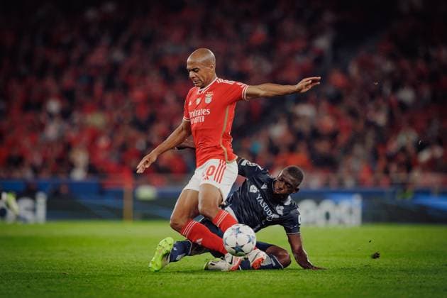 Joao Mario, Hamari Traore during UEFA Champions League 23 24 game between SL Benfica and Real Sociedad at Estadio Da Luz, Lisbon, Portugal. (Maciej Rogowski) Lisbon Estadio Da Luz Portugal Copyright: xMaciejxRogowskix slbrss-24102023-29