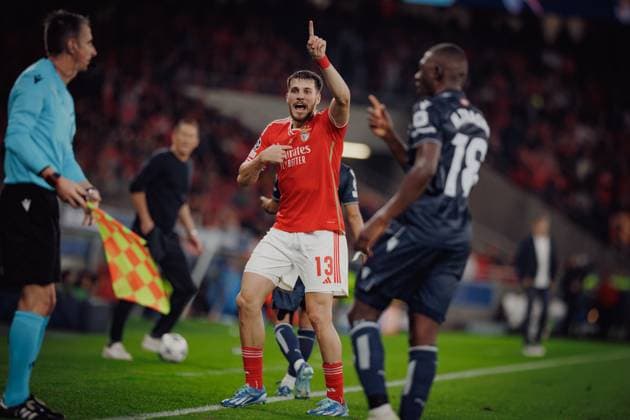 David Jurasek during UEFA Champions League 23 24 game between SL Benfica and Real Sociedad at Estadio Da Luz, Lisbon, Portugal. (Maciej Rogowski) Lisbon Estadio Da Luz Portugal Copyright: xMaciejxRogowskix slbrss-24102023-32