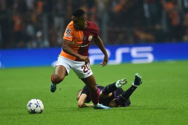Tete (L) of Galatasaray and Konrad Laimer (27) of Bayern Munchen during the UEFA Champions League match between Galatasaray A.S. and FC Bayern München at RAMS PARK Arena on October 24, 2023 in Istanbul, Turkey. Istanbul Turkey Copyright: xSeskimPhotox Gsaray-BMunich_241023 (291)