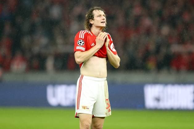 24 10 2023, xtgx, football, UEFA Champions League, 1 FC Union Berlin SSC Napoli emspor, v l Alex Kral Union Berlin, 33 disappointed, looks disappointed, dejected, disappointed DFL DFB REGULATES PROHIBIT ANY USE OF PHOTOGRAPHS as IMAGE SEQUENCES and or QUASI VIDEO Olympiastadion
