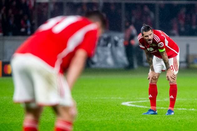 24 10 2023, xfrx, football UEFA Champions League, Union Berlin SSC Napoli emspor, v l Christopher Trimmel Union Berlin DFL DFB REGULATIONS PROHIBIT ANY USE OF PHOTOGRAPHS as IMAGE SEQUENCES and or QUASI VIDEO Berlin
