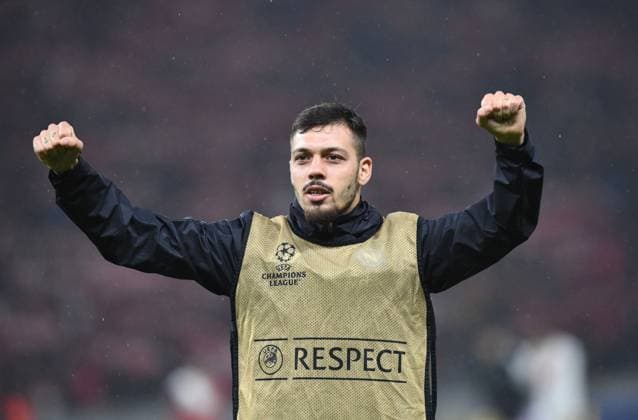 Football, Men, 2023 2024 season, UEFA Champions League Group C, Matchday 3 , 1 FC Union Berlin SSC Napoli, Gianluca Gaetano SSC Napoli , Cheering after the final whistle, 24 10 2023, Copyright: xMatthiasxKochx