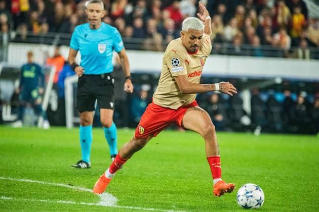 Facundo Medina (RC Lens) FOOTBALL : RC Lens x PSV Eindhoven - Ligue des Champions - JournÃ e 3 - 24 10 2023 BaptisteAutissier Panoramic 