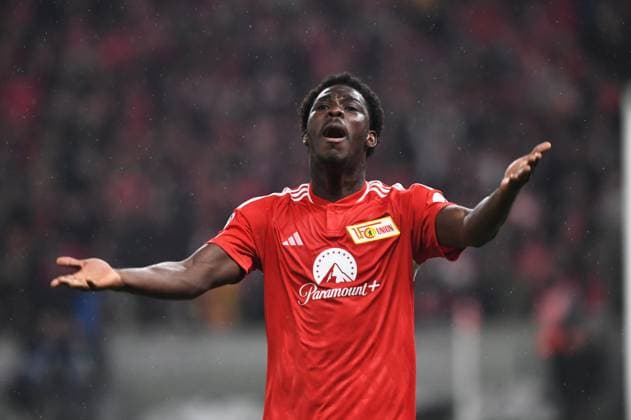 Football, CL, 1. FC Union Berlin - SSC Napoli, David Datro Fofana refuses handshake