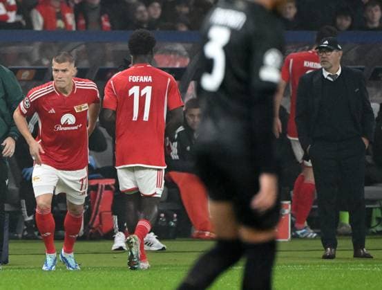 Football, Men, 2023 2024 season, UEFA Champions League Group C, Matchday 3 , 1 FC Union Berlin SSC Napoli 0 1 , v l Kevin Behrens 1 FC Union Berlin , David Datro Fofana 1 FC Union , coach Urs Fischer 1 FC Union , 24 10 2023, Copyright: xMatthiasxKochx