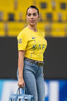 AFC Champions League 2023-24 MD3 Georgina Rodriguez walks on the pitch wearing Guess jeans and Le Silla boots, after the Al-Nassr FC (KSA) vs Al Duhail SC (QAT) Match Day 3 of the AFC Champions League 2023-24 Group E at Al Awwal Park on October 24, 2023 in Riyadh, Saudi Arabia. Al-Nassr FC defeated Al Duhail SC by 4-3 with Cristiano Ronaldo scoring two goals. Riyadh Al Awwal Park Saudi Arabia  Copyright: xVictorxFrailex 2023.10.24_PSI03253.GS.MD3_VFR_9855-2