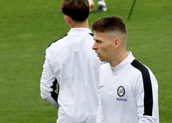 SOCCER - UEFA EL, Sturm vs Atalanta, preview GRAZ,AUSTRIA,25.OCT.23 - SOCCER - UEFA Europa League, SK Sturm Graz vs Atalanta Bergamo Calcio, preview, training Sturm. Image shows Szymon Wlodarczyk (Sturm)  GEPAxpictures xHansxOberlaender