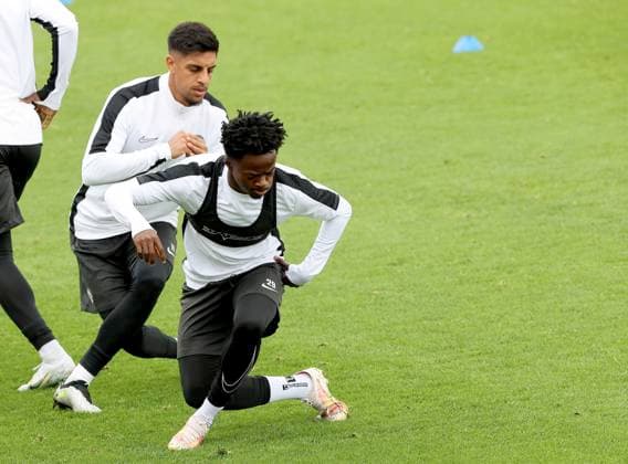 SOCCER - UEFA EL, Sturm vs Atalanta, preview GRAZ,AUSTRIA,25.OCT.23 - SOCCER - UEFA Europa League, SK Sturm Graz vs Atalanta Bergamo Calcio, preview, training Sturm. Image shows Manprit Sarkaria and Mohammed Fuseini (Sturm)  GEPAxpictures xHansxOberlaender