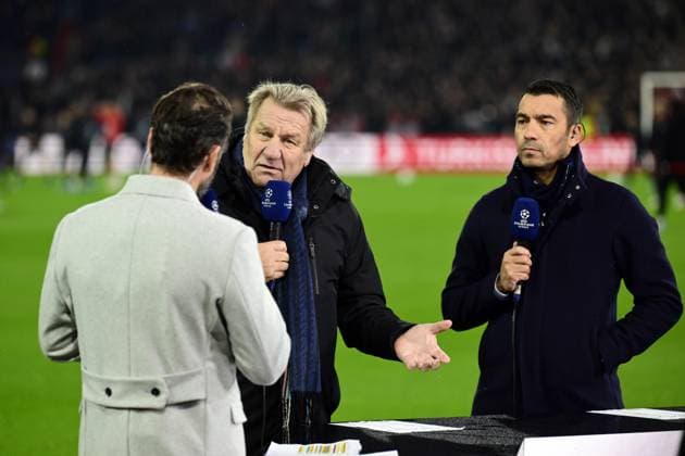 ROTTERDAM - (l-r) Jan Boskamp, Giovanni van Bronckhorst prior to the UEFA Champions League Group E match between Feyenoord and Lazio Roma at Feyenoord Stadion de Kuip on October 25, 2023 in Rotterdam, Netherlands. ANP OLAF KRAAK UEFA Champions League 2023 24 2023 2024 xVIxANPxSportx xxANPxIVx 482100311 originalFilename: 482100311.jpg