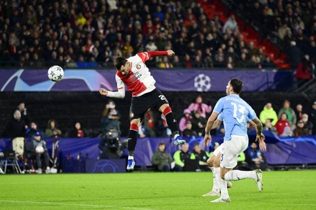 ROTTERDAM - Santiago Gimenez of Feyenoord during the UEFA Champions League group E match between Feyenoord and Lazio Roma at Feyenoord Stadion de Kuip on October 25, 2023 in Rotterdam, Netherlands. ANP OLAF KRAAK UEFA Champions League 2023 24 2023 2024 xVIxANPxSportx xxANPxIVx 482101260 originalFilename: 482101260.jpg