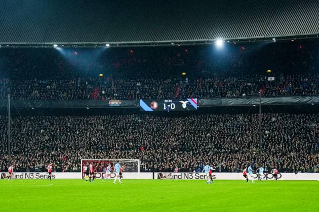 UEFA Champions League: Feyenoord v SS Lazio Rotterdam - The score during the 3rd leg of the UEFA Champions League group stage between Feyenoord v SS Lazio at Stadion Feijenoord De Kuip on 25 October 2023 in Rotterdam, The Netherlands. Copyright: xYannickxVerhoevenx