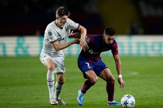 FC Barcelona, Barca v FC Shakhtar Donetsk: Group H - UEFA Champions League 2023 24 Ferran Torres left winger of Barcelona and Spain in action during the UEFA Champions League match between FC Barcelona and FC Shakhtar Donetsk at Estadi Olimpic Lluis Companys on October 25, 2023 in Barcelona, Spain. Barcelona Spain  Copyright: xJosexBretonx originalFilename:breton-fcbarcel231025_npRh6.jpg